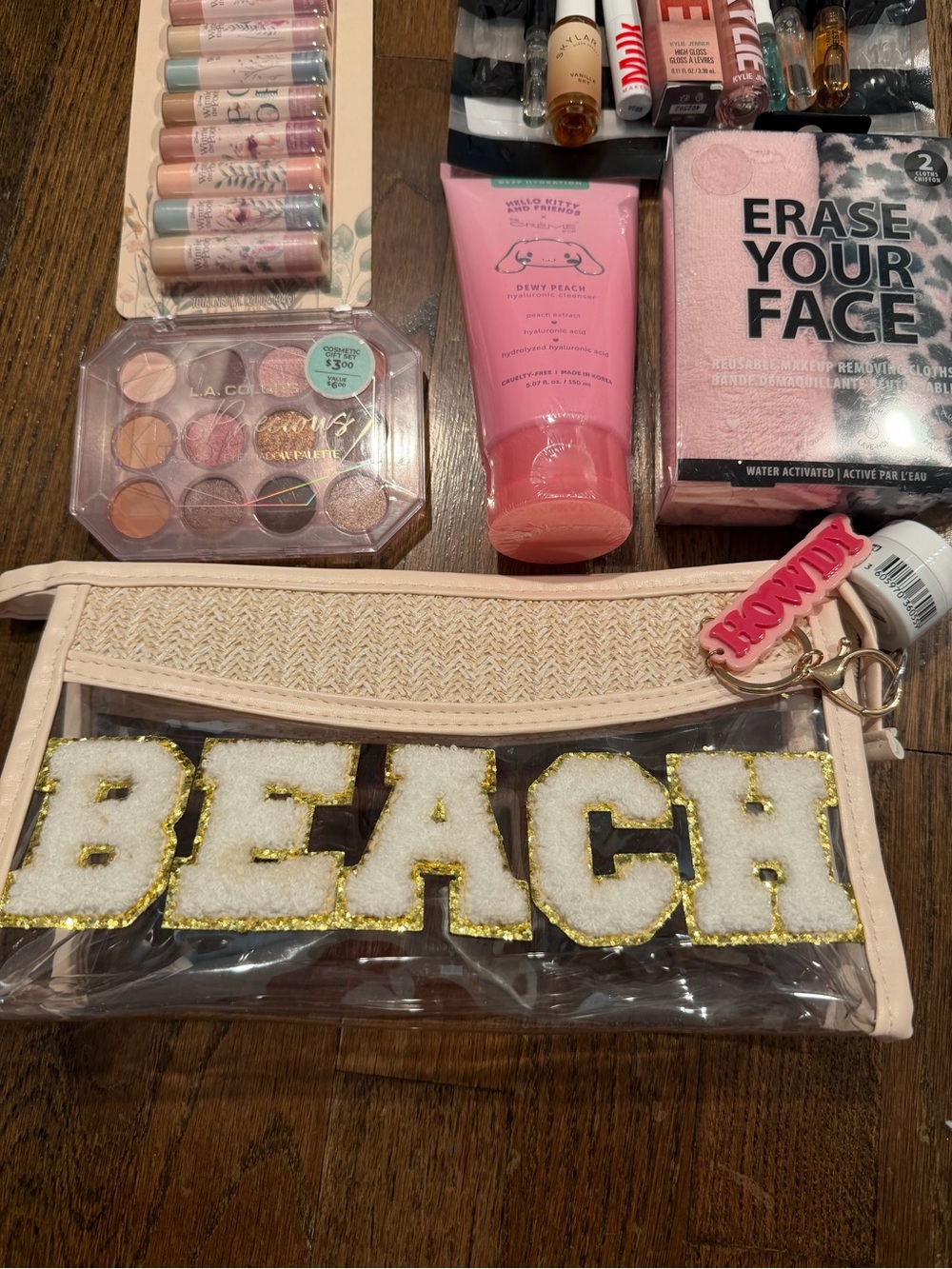 Makeup bundle - Picture 5 of 5
